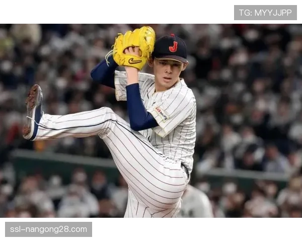 佐佐木朗希春训首次登板投球:对3名打者投17球,送出1次三振 佐佐木朗希春训首次登板投球:对3名打者投17球,送出1次三振