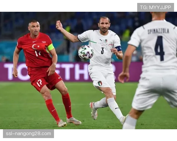 欧协杯四分之一决赛首回合，伦敦雄狮主场不敌土耳其电信